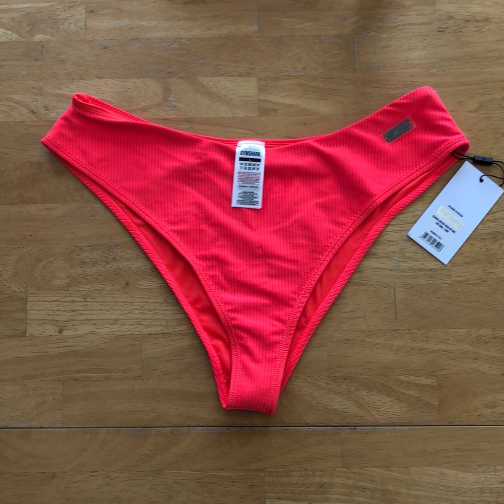 Gymshark Essence Low Rise Bikini Bottoms LG NEW
